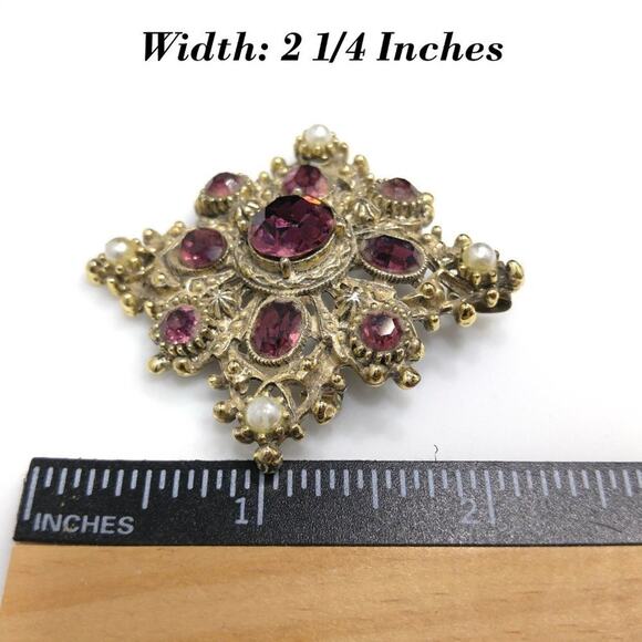 Mid-Century Purple Rhinestone Brooch Pendant, Faux Pearls, 2 1/4 Inches - Picture 5 of 10